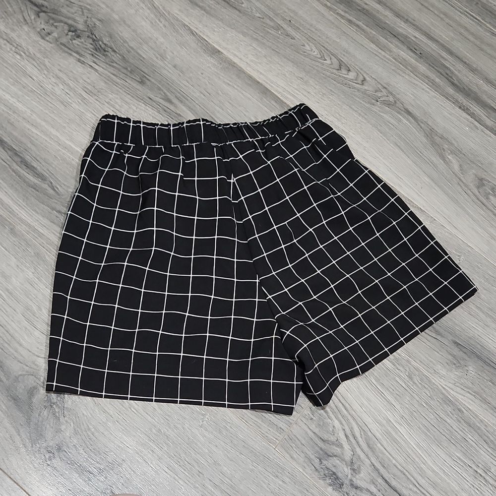 Have LA Blk/Wht Window Pane Tie Shorts - Picture 6 of 6